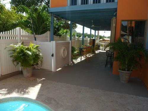 Bed & Breakfast Parador Turtle Bay Inn