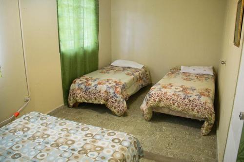 Hostal Cavernas Guest House
