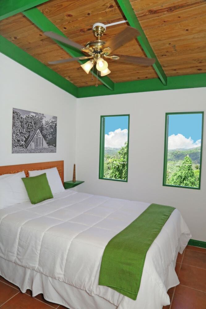 Hotel Hacienda Juanita