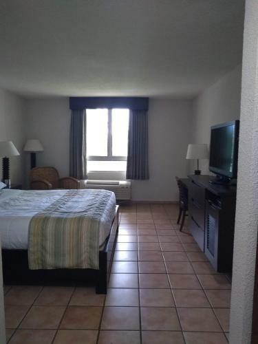 Hotel Rincon Beach Resort