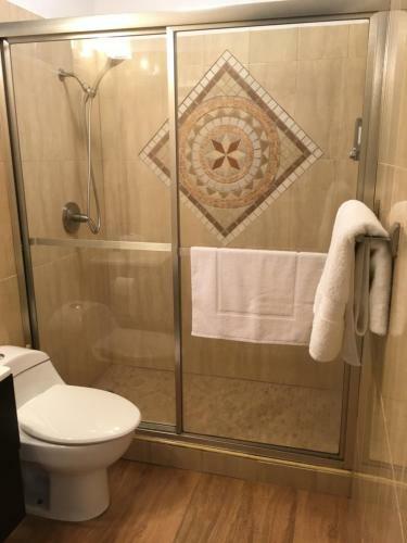 Stunning Tropical Suite