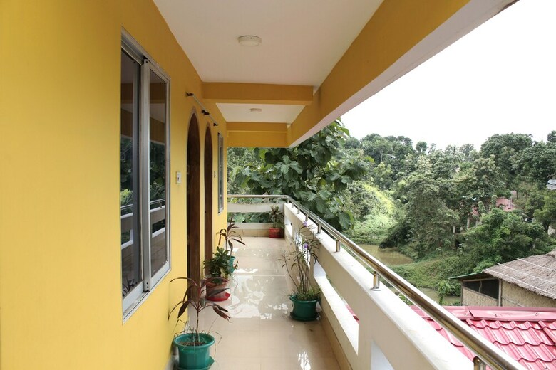 Hotel Fanush Resort