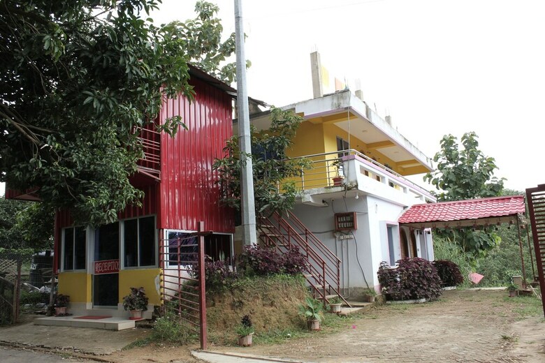 Hotel Fanush Resort