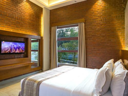 Hotel Sarah Resort