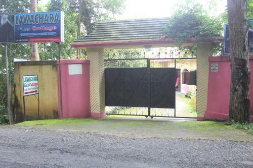 Hotel Lawachara Eco Cottage