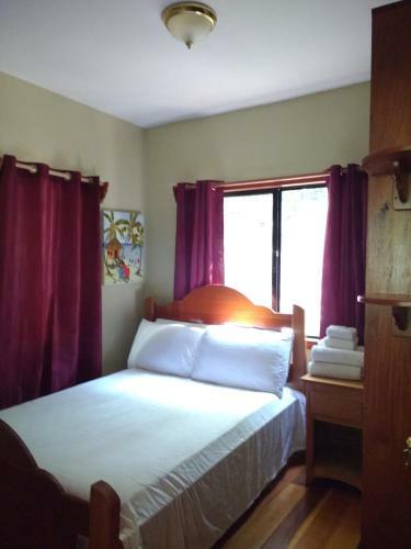 Bed & Breakfast Better In Belize Eco Lodge