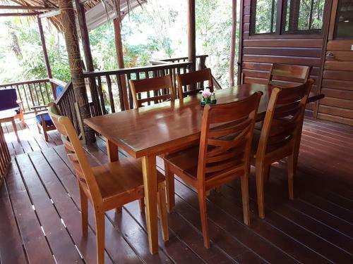 Bed & Breakfast Better In Belize Eco Lodge