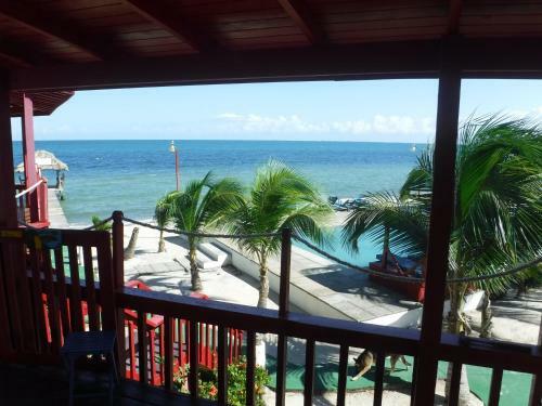 Hotel Nautical Inn