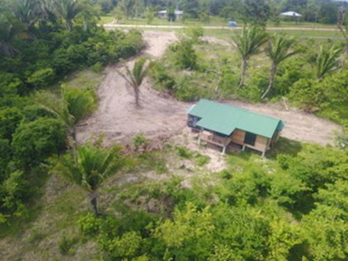 Tropical Lodge