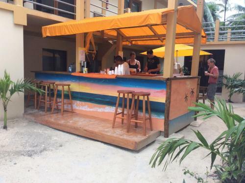 Hotel Popeye's Beach Resort
