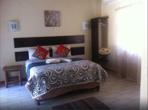 Shakawe Sands Lodge