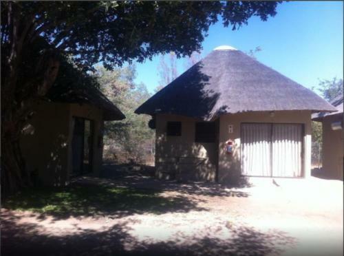 Shakawe Sands Lodge