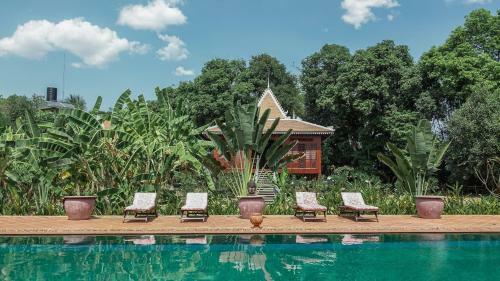 Hotel Rajabori Villas Resort