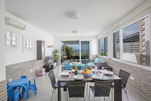 Gorgona Villas