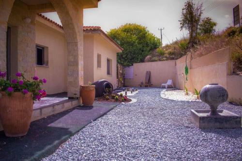 Episkopi House