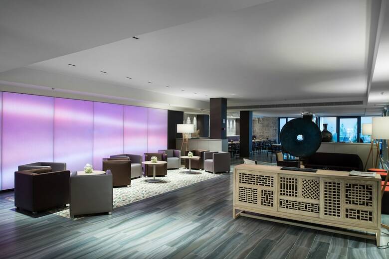 Hotel Catalonia Square
