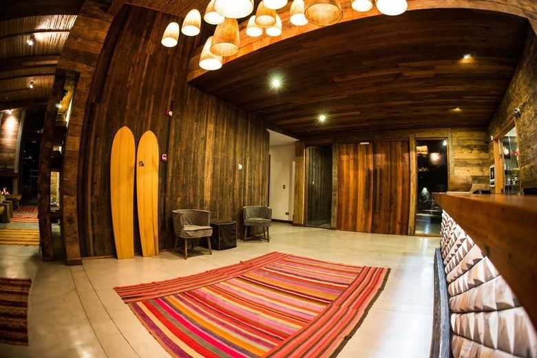 Lodge Hotel Alaia