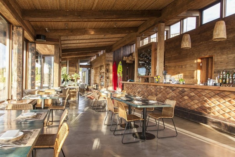 Lodge Hotel Alaia