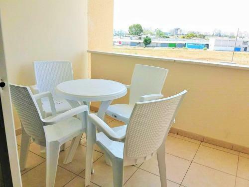 206 Sunrise Beach Apartment