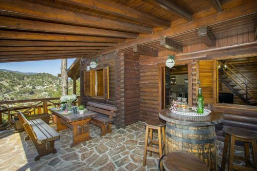 Ricky Chalet Near Troodos
