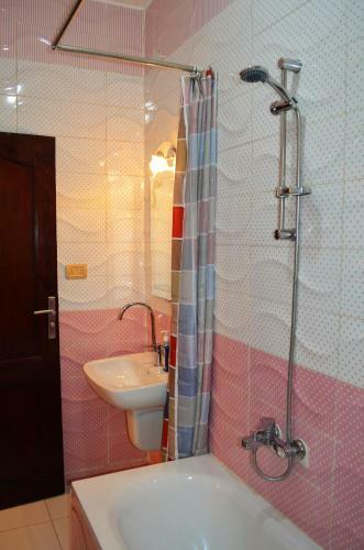 Hostal Pyramids Power Inn