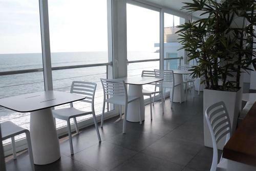 B Boutique Hotel