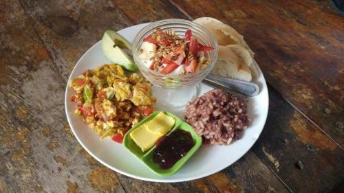 Hostal Casa Makoi - El Tunco