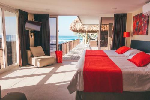 Casa De Mar Hotel And Villas