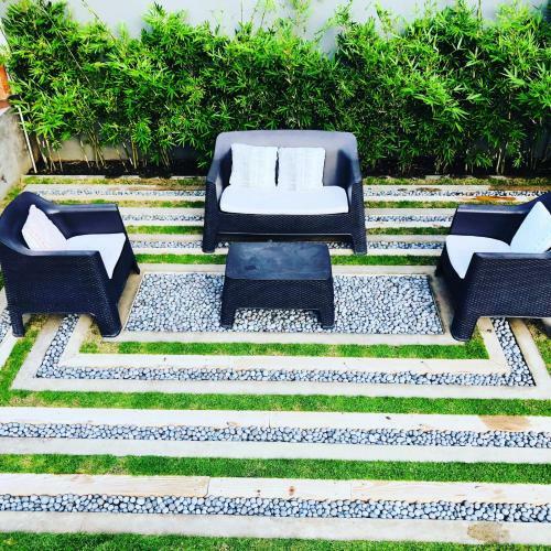 Hostal El Sunzalito Hotel