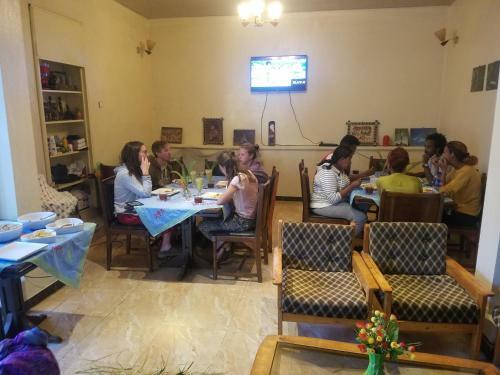 Hotel Parrot Guest House