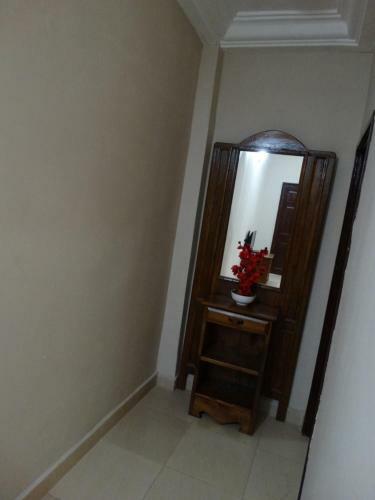 Seaview Apartments