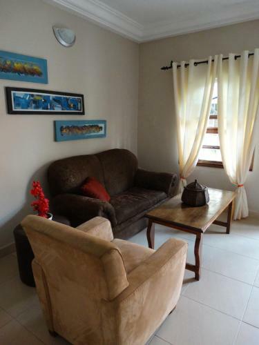 Seaview Apartments