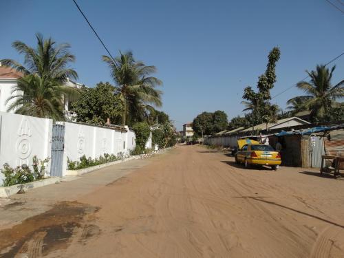 Hostal Mgm Apartments Gambia