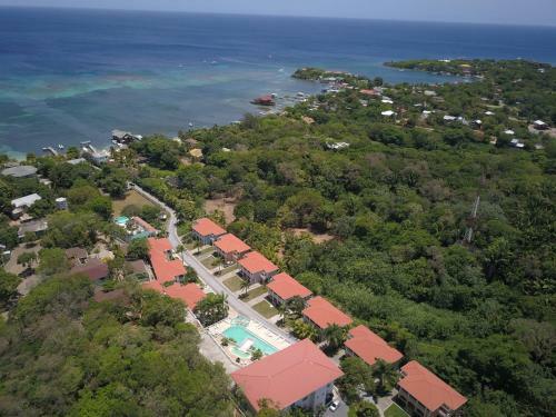 Hotel West End Dive Resort