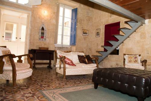 Valletta Period Townhouse