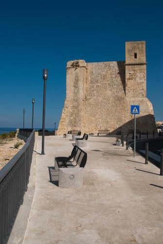 Getawaysmalta - Seashells Apartment 11 With Terrace And Sea Views In Bugibba