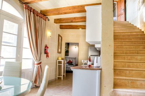 Villa Karmnu Holiday Farmhouse