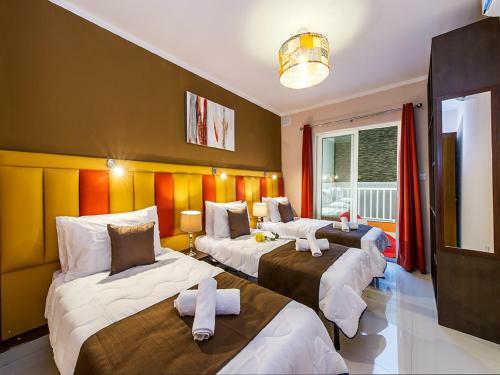 Bayside Apartments