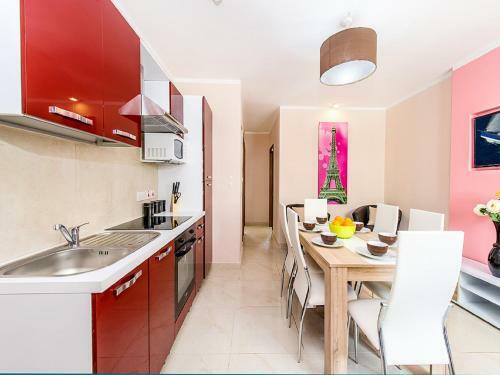 Bayside Apartments