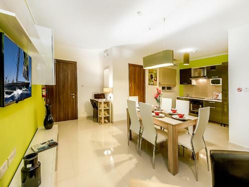 Bayside Apartments