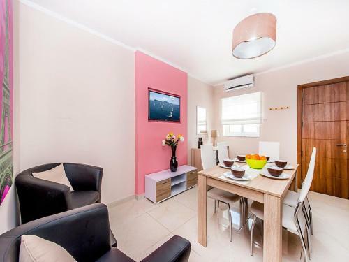 Bayside Apartments