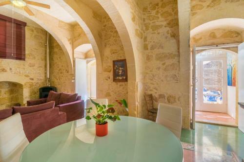 Villa Kikka Holiday Home