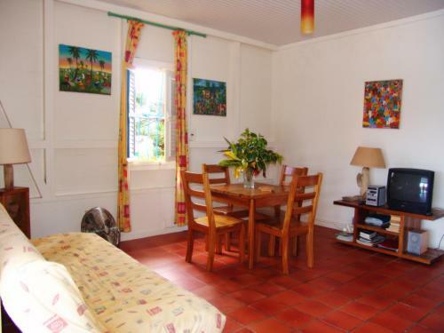 Les Villas Cr�oles De Sainte-anne