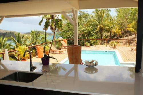 Villa Avec Vue Mer Et Piscine (mqti15)