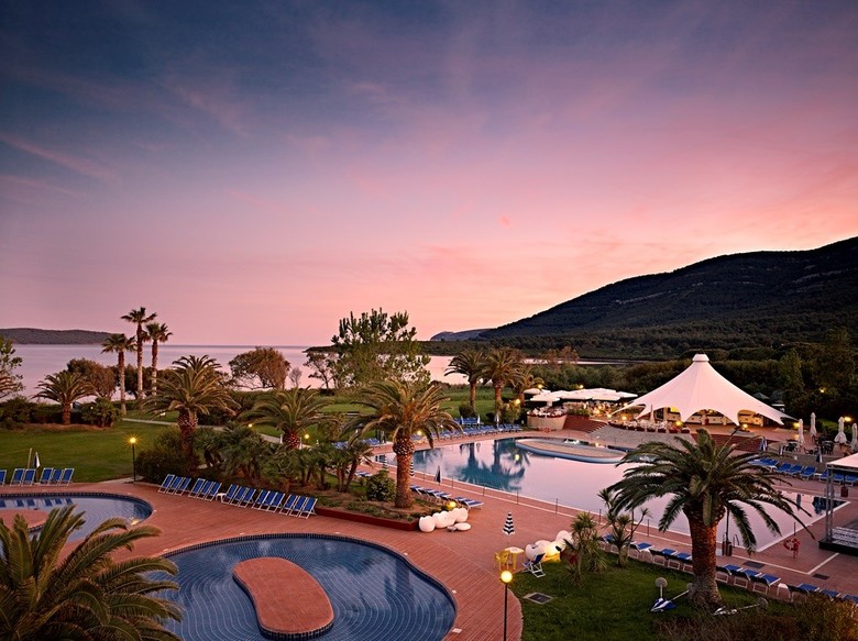 Hotel Baia Di Conte