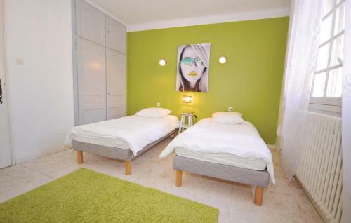 Holiday Home Tulette With A Fireplace 09