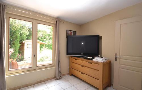 Holiday Home Tulette With A Fireplace 01