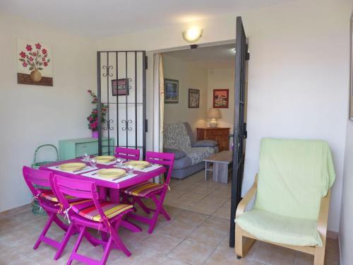 Apartment Front De Mer.2