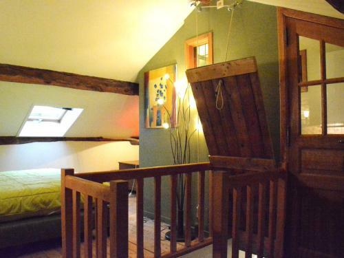 Authentic Holiday Home Located In Bievre With Jacuzzi