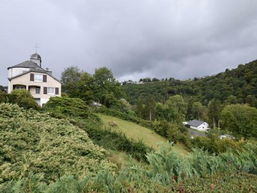 Lovely Holiday Home In Frahan With Terrace